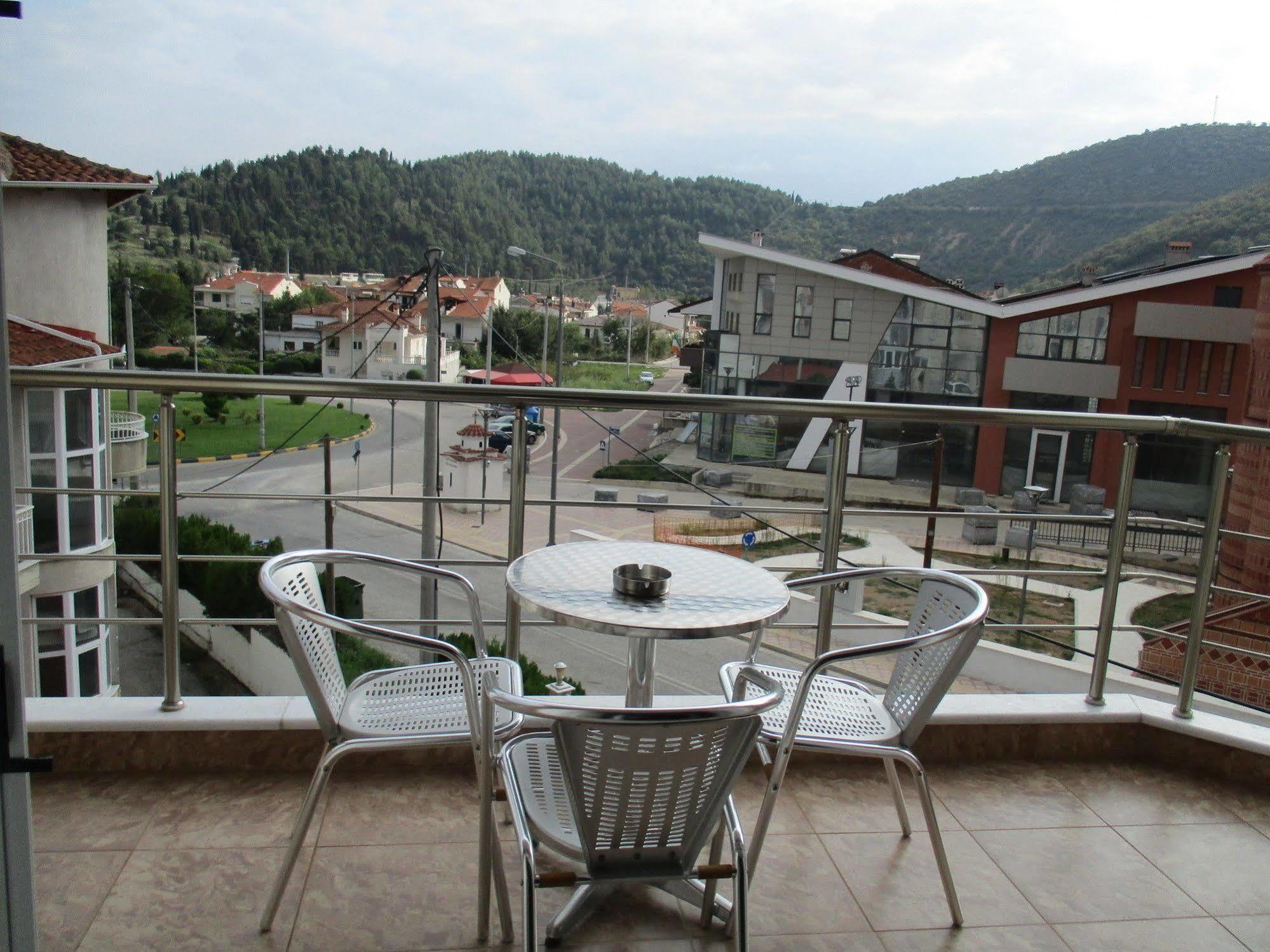 Kyknos De Luxe Suites & Rooms Kastoria Extérieur photo